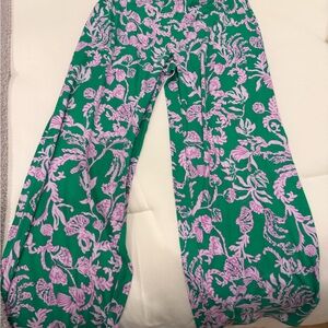 NWT Lilly Pulitzer, Size M Allena Palazzo Pant. In Brazilian Green Salty Sandbar
